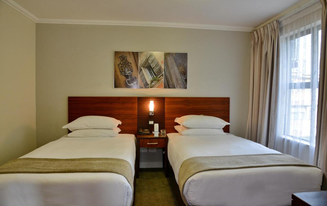 City Lodge Hotel Eastgate Йоханнесбург Номер фото
